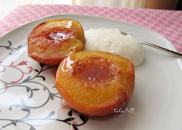 檸檬酒桃子佐鮮奶油 Limoncello Peach with Cream IMG_5893