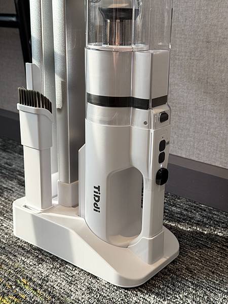 TiDdi雙氣旋除蟎吸塵器S360吸塵除蟎剋星!還給毛孩跟 TiDdi雙氣旋除蟎吸塵器S360吸塵除蟎剋星!還給毛孩跟