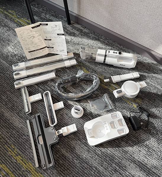 TiDdi雙氣旋除蟎吸塵器S360吸塵除蟎剋星!還給毛孩跟 TiDdi雙氣旋除蟎吸塵器S360吸塵除蟎剋星!還給毛孩跟