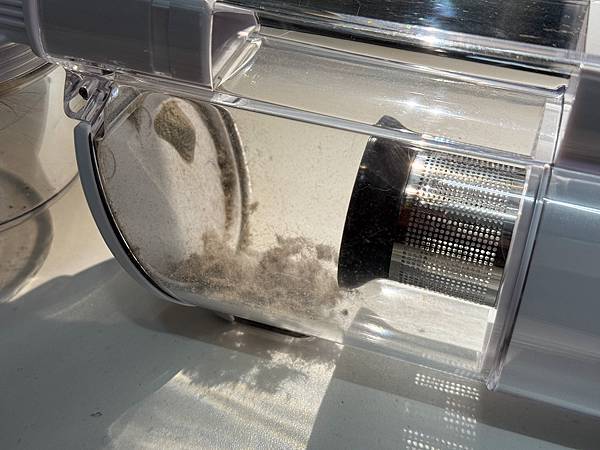 TiDdi雙氣旋除蟎吸塵器S360吸塵除蟎剋星!還給毛孩跟 TiDdi雙氣旋除蟎吸塵器S360吸塵除蟎剋星!還給毛孩跟