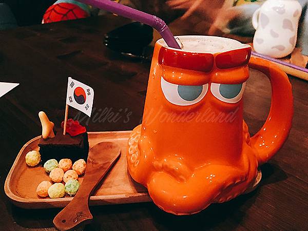 2016830-Tank-q_1342_0.jpg 2016830-Tank-q_1342_0.jpg