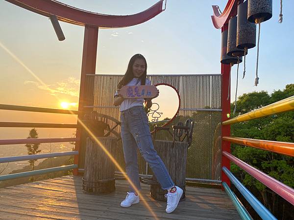 南投景點「星月天空」夏日夕陽超美-親子園區-情侶約會景觀餐廳