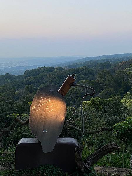 南投景點「星月天空」夏日夕陽超美-親子園區-情侶約會景觀餐廳