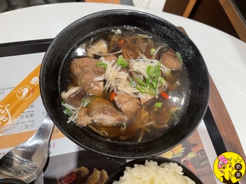 UNADJUSTEDNONRAW_mini_1001e.jpg UNADJUSTEDNONRAW_mini_1001e.jpg