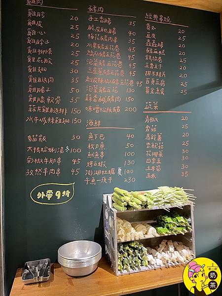 UNADJUSTEDNONRAW_thumb_10253.jpg UNADJUSTEDNONRAW_thumb_10253.jpg