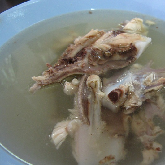 泰國曼谷 水門市場 海南雞飯 - 湯