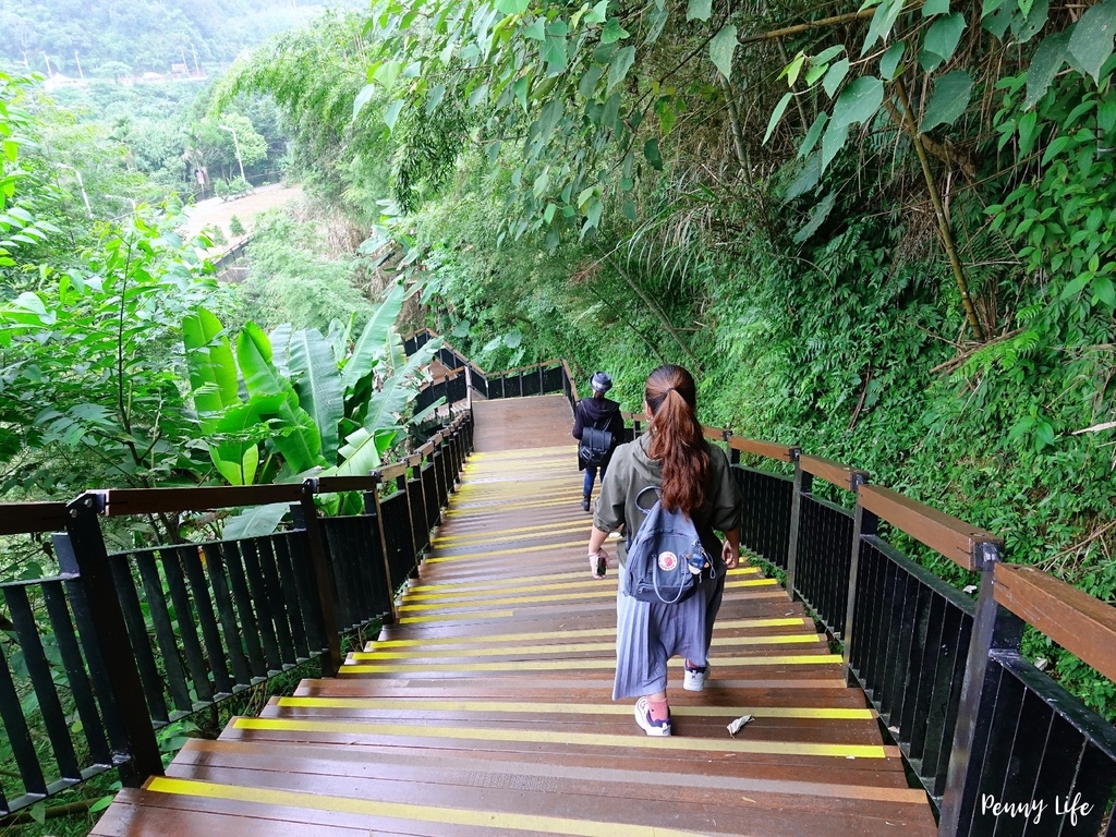 太平雲梯｜嘉義梅山景點-絕美仙境在雲霧中的天空步道、網美景點