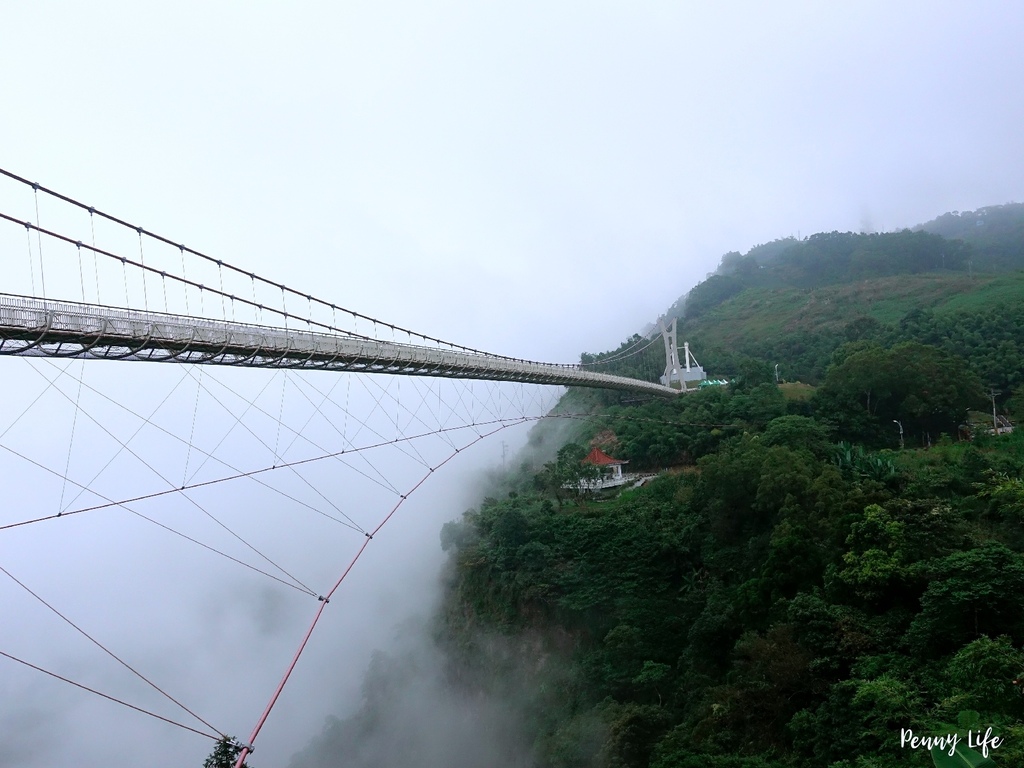 太平雲梯｜嘉義梅山景點-絕美仙境在雲霧中的天空步道、網美景點