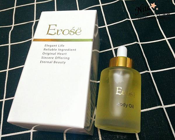 玩美女人Erose 匿齡心機 女性精萃系列玫瑰精萃機能霜、複方精萃美胸精油找回自信與美麗 玩美女人Erose 匿齡心機 女性精萃系列玫瑰精萃機能霜、複方精萃美胸精油找回自信與美麗