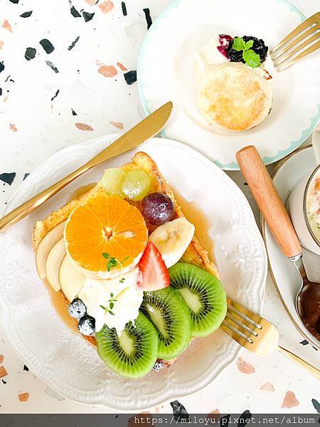 5195729C-AD61-4BD4-815F-7F779F0C80F3.jpg 5195729C-AD61-4BD4-815F-7F779F0C80F3.jpg