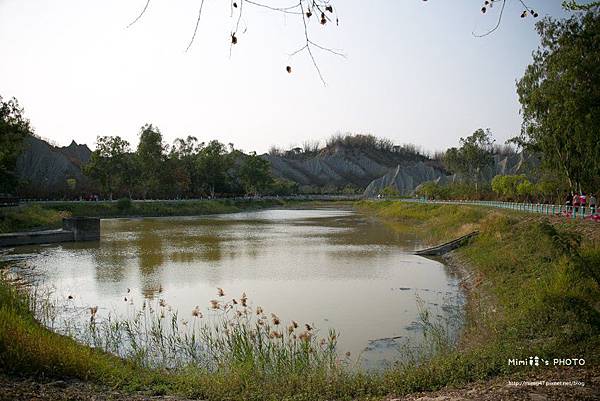 高雄景點-田寮月世界2.jpg