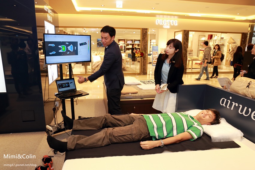 【生活用品】日本原裝.airweave 愛維福高彈力薄墊:空氣上滾床的舒適感,支撐好,完整提升睡眠品質。