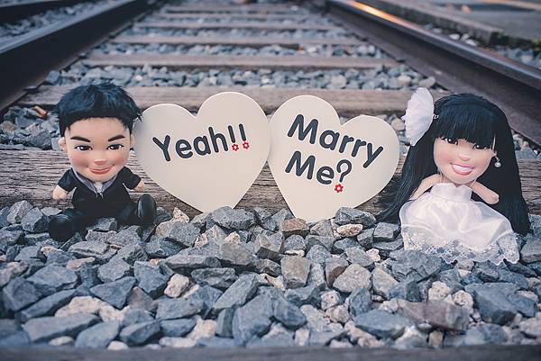 Louis+Karin 車頭公仔