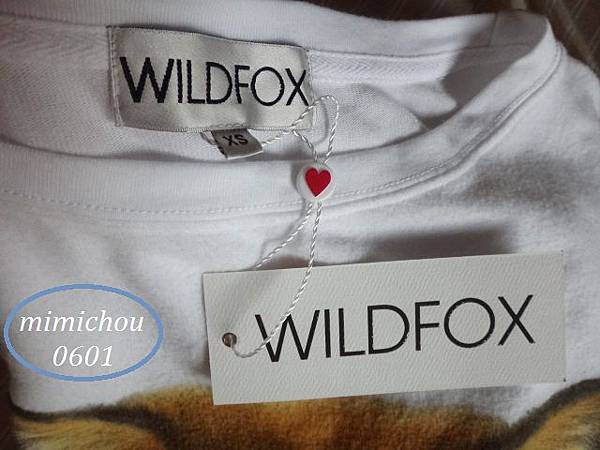1109 Wildfox fox sweatshirt-5.jpg