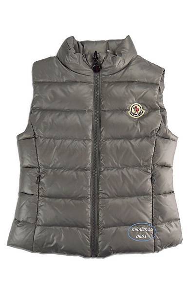 1002 Moncler silver down vest.jpg