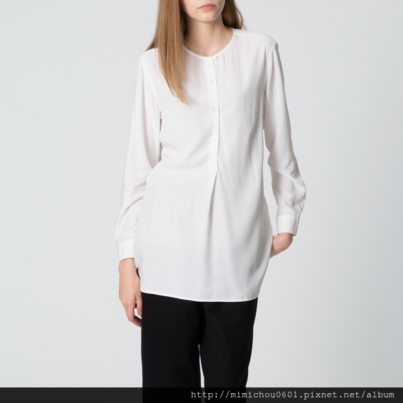 LEMAIRE Rayon No Collar Long Sleeve Long Shirt.jpg