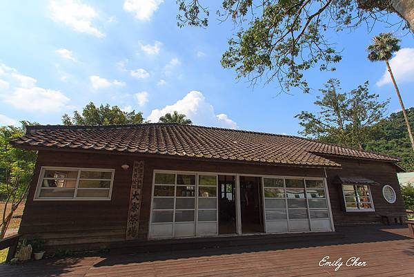 IMG_8464_2048.jpg IMG_8464_2048.jpg