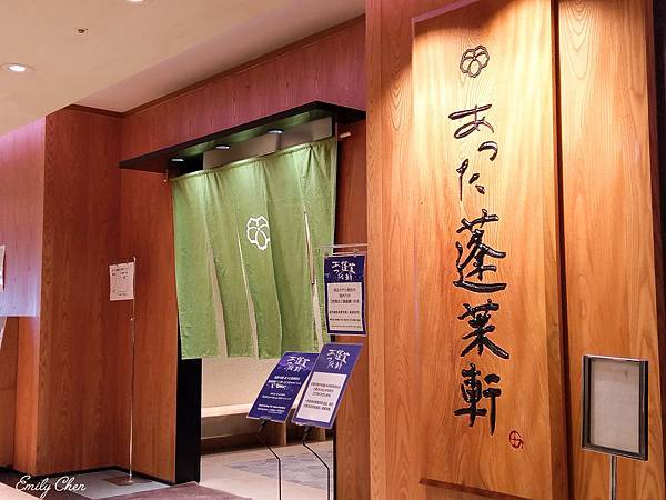 IMAG0439_2048.jpg IMAG0439_2048.jpg