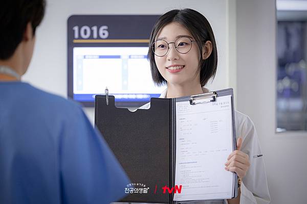 觀劇心得 - 機智住院醫生生活 (全12集) 觀劇心得 - 機智住院醫生生活 (全12集)