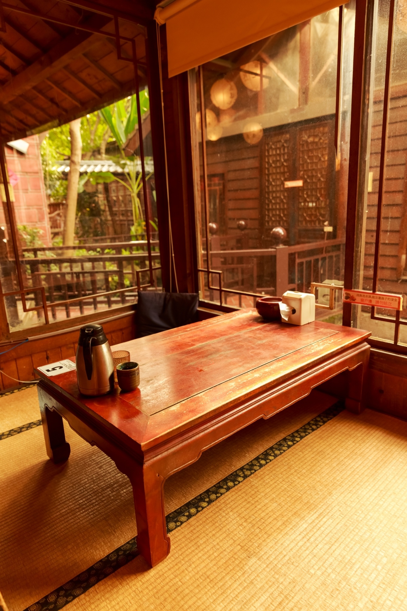 2人包廂.jpg 2人包廂.jpg