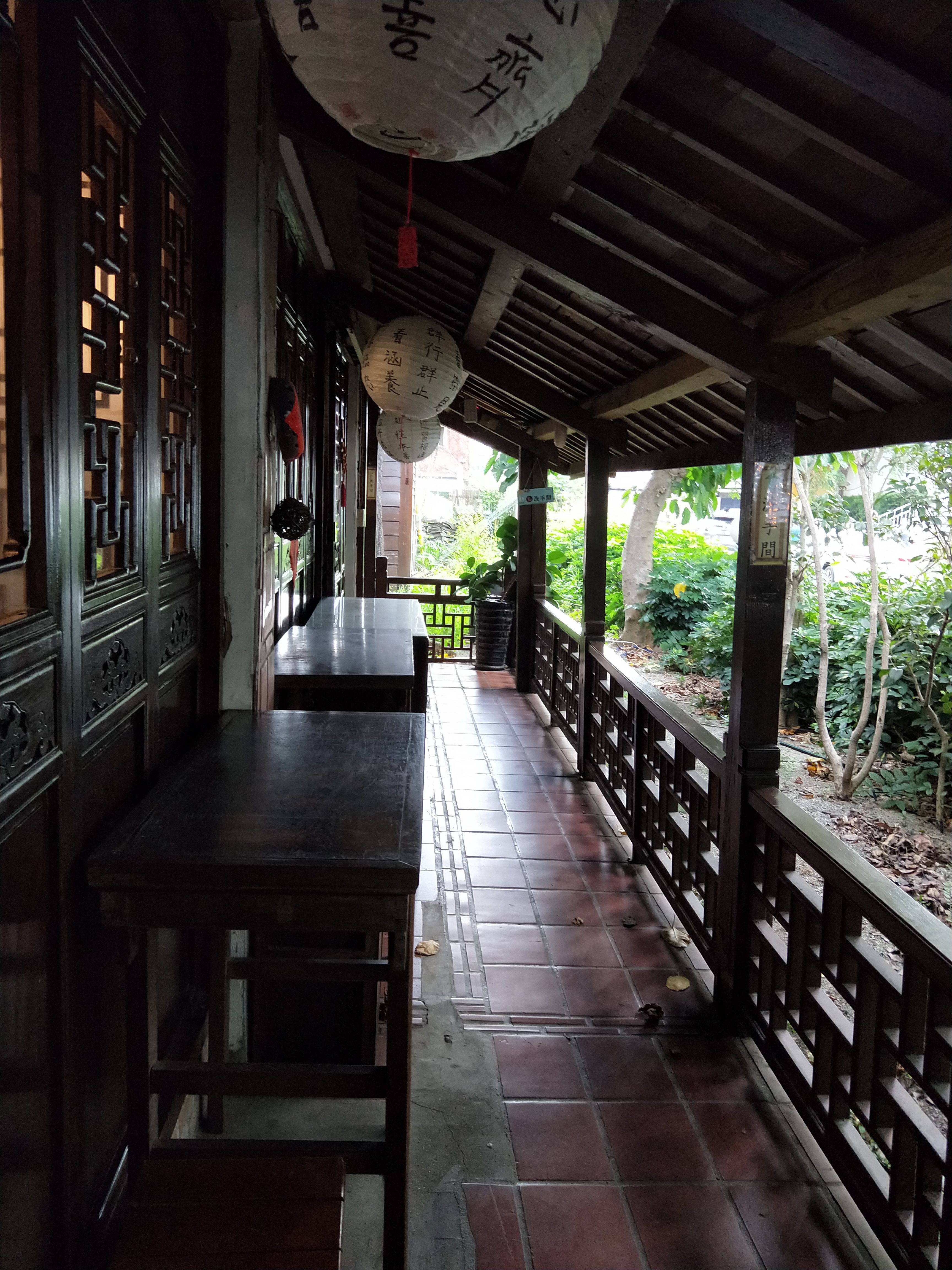 走廊3.jpg 走廊3.jpg