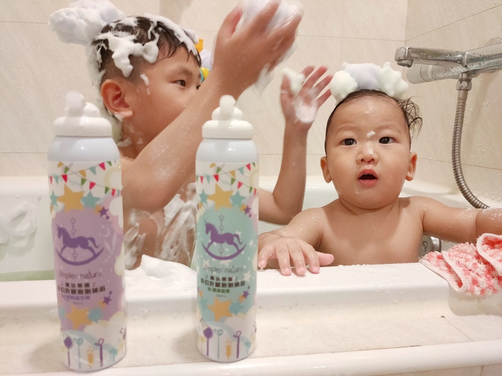 讓孩子愛上洗澡『葳祈國際』魔法樂園-奇幻許願泡泡沐浴-可以捏 讓孩子愛上洗澡『葳祈國際』魔法樂園-奇幻許願泡泡沐浴-可以捏