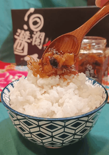 年節禮盒最佳選擇『洄瀾醬人』剝皮辣椒禮盒--家家戶戶都該擁有 年節禮盒最佳選擇『洄瀾醬人』剝皮辣椒禮盒--家家戶戶都該擁有