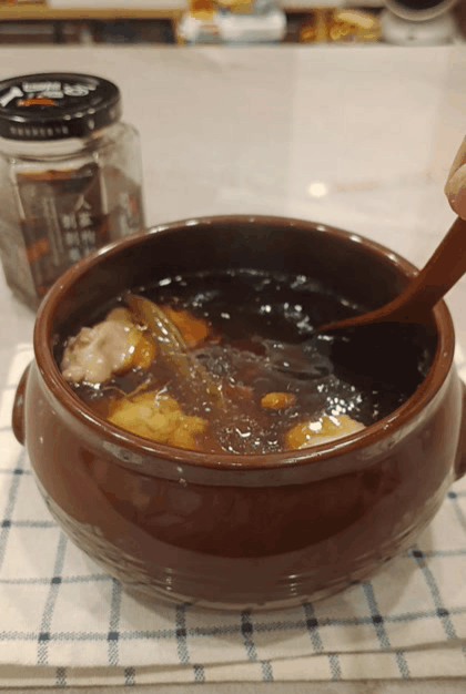 年節禮盒最佳選擇『洄瀾醬人』剝皮辣椒禮盒--家家戶戶都該擁有 年節禮盒最佳選擇『洄瀾醬人』剝皮辣椒禮盒--家家戶戶都該擁有