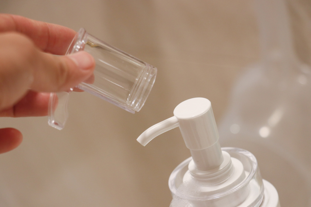 產後掉髮的救星LISO植萃健髮組--讓三角帶成為別人看不見的 產後掉髮的救星LISO植萃健髮組--讓三角帶成為別人看不見的