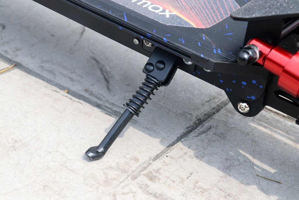 解放雙腳神器!!Waymax Lite-3電動滑板車--懶人