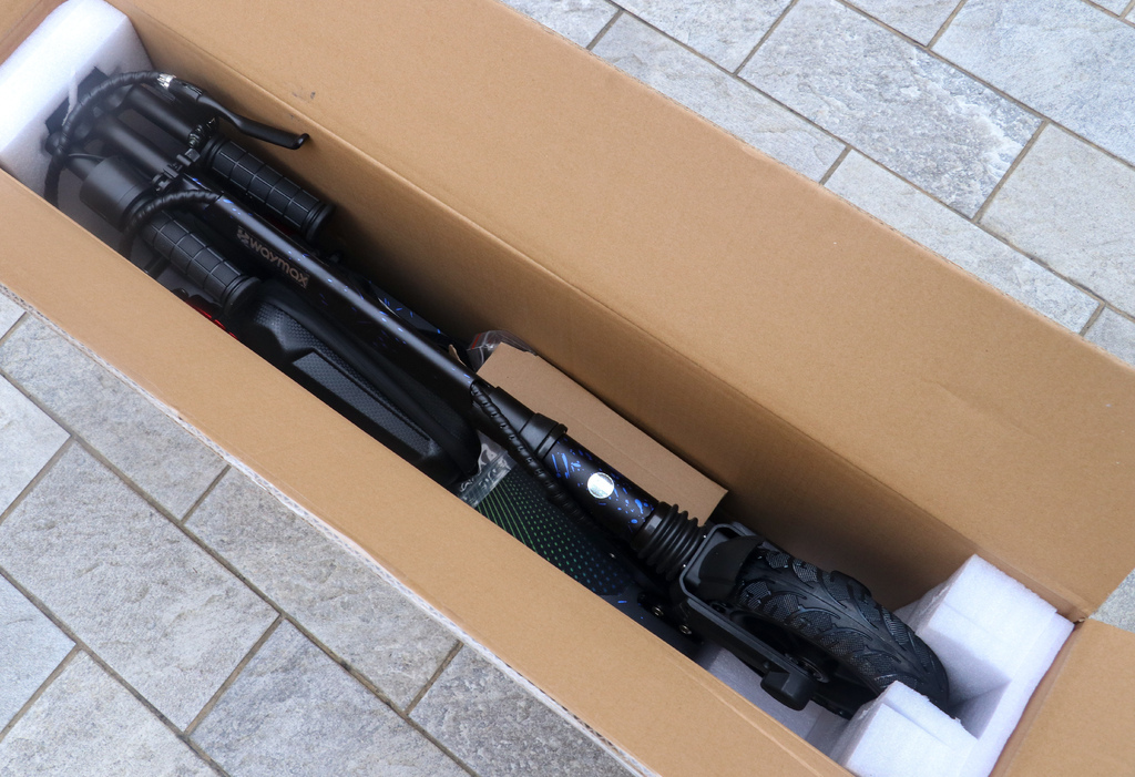 解放雙腳神器!!Waymax Lite-3電動滑板車--懶人