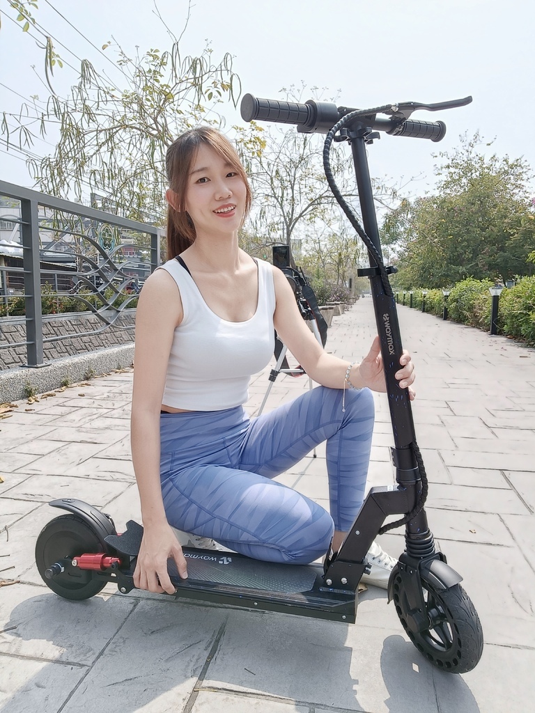 解放雙腳神器!!Waymax Lite-3電動滑板車--懶人