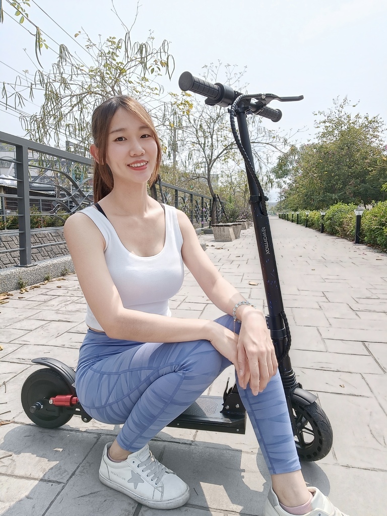 解放雙腳神器!!Waymax Lite-3電動滑板車--懶人