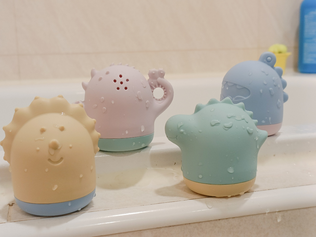 【媽咪學苑開箱】赫媽咪寶寶矽膠餐具+育兒好物實測!新手媽咪必 【媽咪學苑開箱】赫媽咪寶寶矽膠餐具+育兒好物實測!新手媽咪必