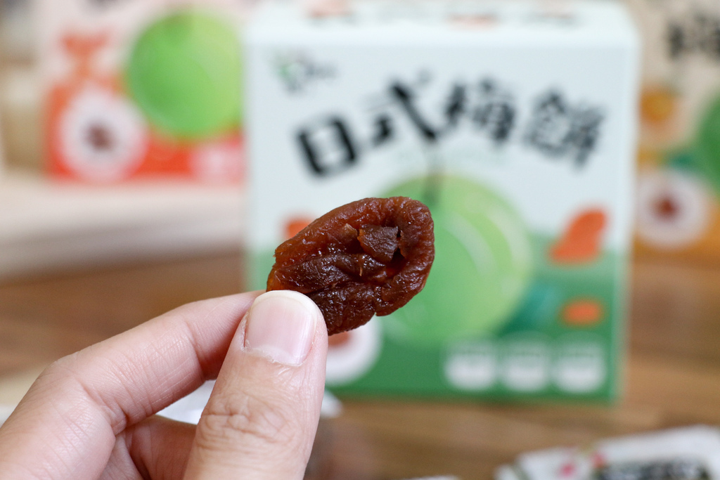 我家孩子超愛的零嘴『愛呷囡仔』超好吃梅餅--每到員林必買的伴 我家孩子超愛的零嘴『愛呷囡仔』超好吃梅餅--每到員林必買的伴