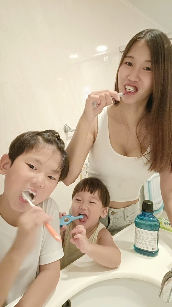 最適合全家人的漱口水--LeShuli樂漱淨--溫和不刺口, 最適合全家人的漱口水--LeShuli樂漱淨--溫和不刺口,