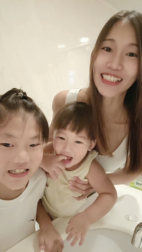 最適合全家人的漱口水--LeShuli樂漱淨--溫和不刺口, 最適合全家人的漱口水--LeShuli樂漱淨--溫和不刺口,