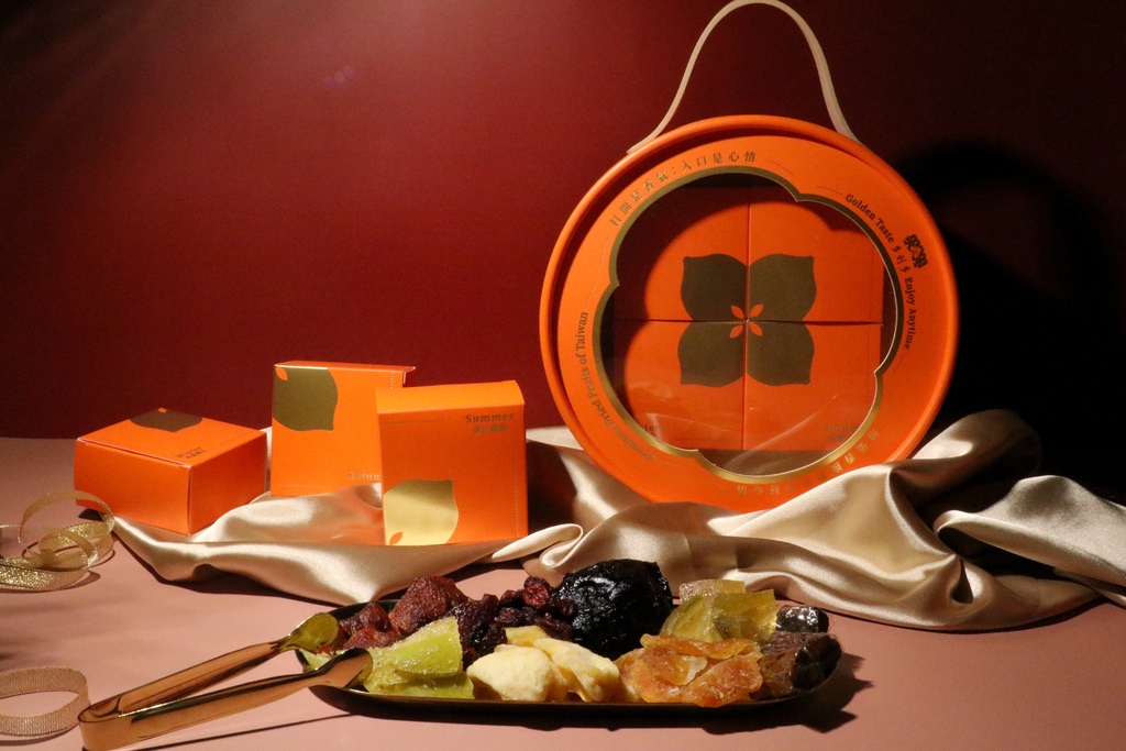 『多利多皇家禮盒』開箱🎁孩子最愛的果乾零食,高質感禮盒🎀節慶