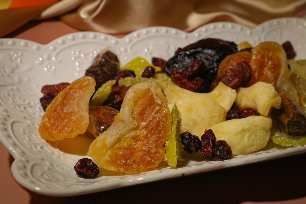 『多利多皇家禮盒』開箱🎁孩子最愛的果乾零食,高質感禮盒🎀節慶