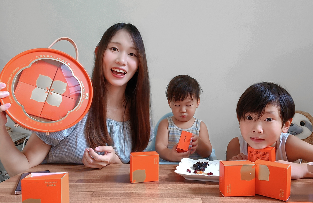『多利多皇家禮盒』開箱🎁孩子最愛的果乾零食,高質感禮盒🎀節慶