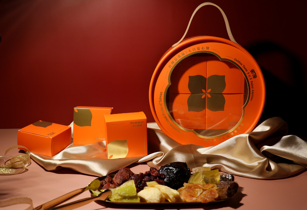 『多利多皇家禮盒』開箱🎁孩子最愛的果乾零食,高質感禮盒🎀節慶