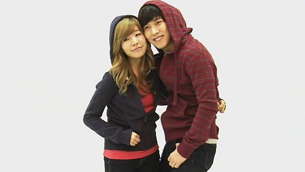 [CF]110131 SPAO-2011SS Star Hoodie Collection-截圖01.JPG