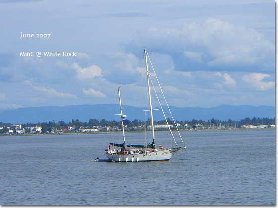 WhiteRock09.jpg