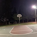 RJ 20221029 籃球場夜景.jpeg