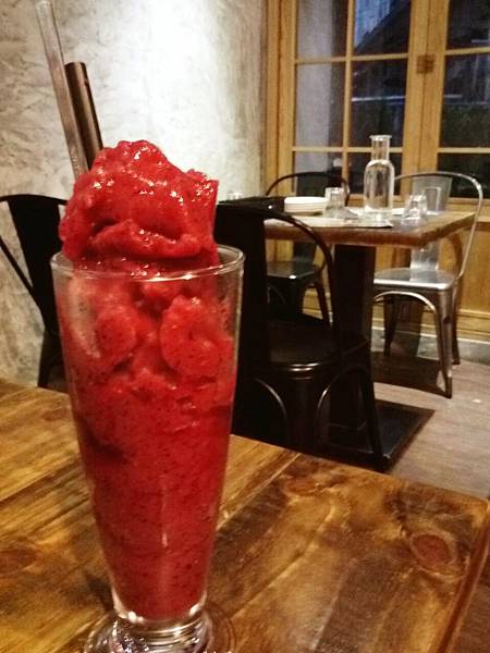 0206_7.jpg 0206_7.jpg