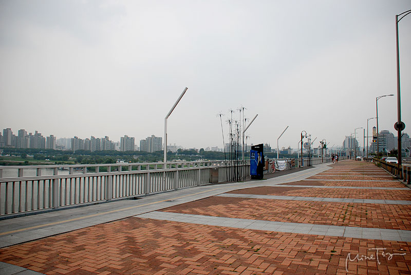 01 (21).jpg 01 (21).jpg