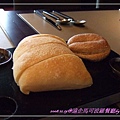 20081219 餐前的麵包