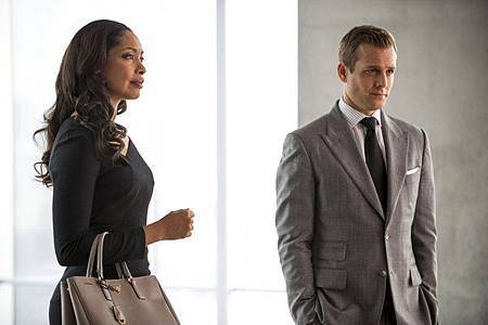Suits 2x12 (1) Suits 2x12 (1)