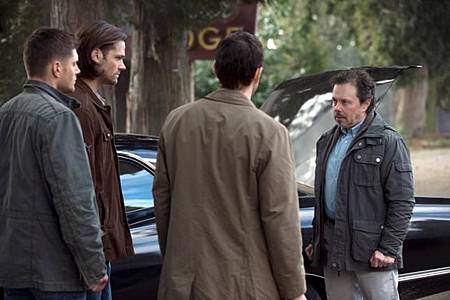 SUPERNATURAL9x18 (10).jpg