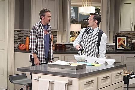 The Odd Couple 1x1 (9).jpg